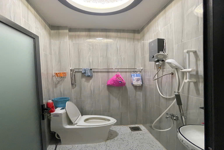 Bán nhà Hậu Giang, Q.6: 55m2, 2 tầng, 3PN, SH, giá 4.5 tỷ