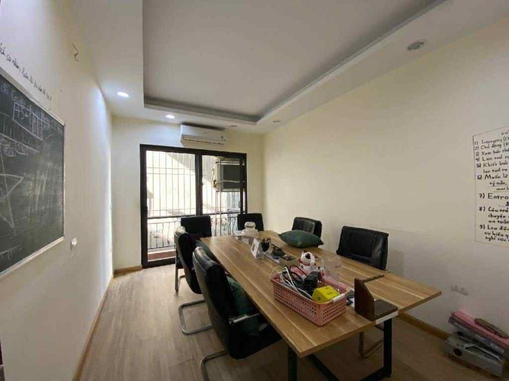 Nhà phố Hai Bà Trưng 45m2, 5 tầng, gần Time City - Giá 11 tỷ