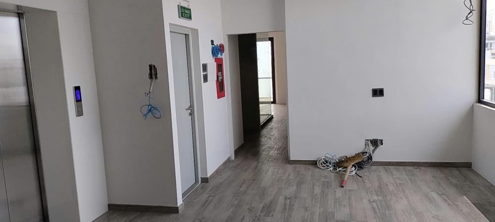 Cho Thuê Nhà Mặt Tiền Bàu Cát - 650m2 - Thiết Kế Sang Trọng