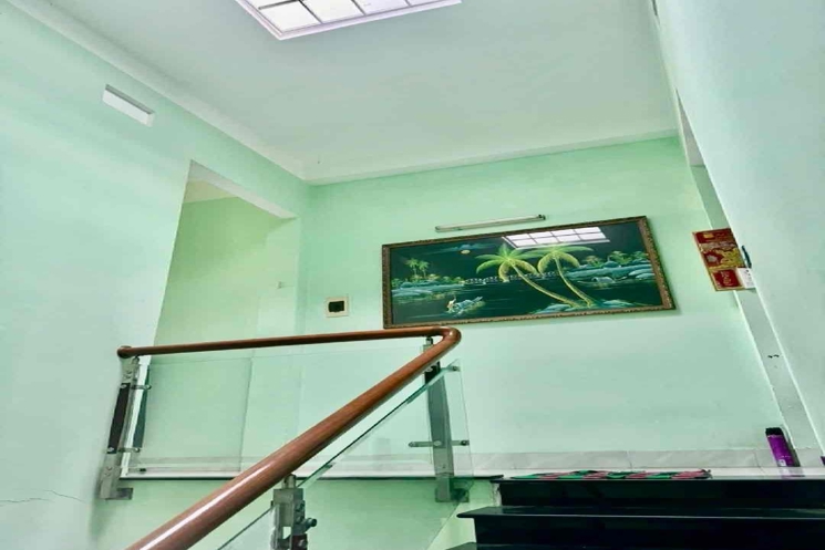 NHÀ 3 TẦNG GẦN BIỂN MỸ KHÊ – GIÁ CHỈ 5.7 TỶ – SỔ CHÍNH CHỦ Vị trí cực đẹp – ở ngay – đầu tư tốt!