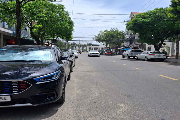 CĂN HỘ DỊCH VỤ 4 TẦNG – TT HẢI CHÂU – GIÁ CHỈ HƠN 7 TỶ, 8 PHÒNG