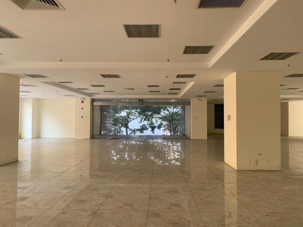 Chính chủ cho thuê mặt bằng Phạm Văn Đồng - 610m² - Giá Tốt