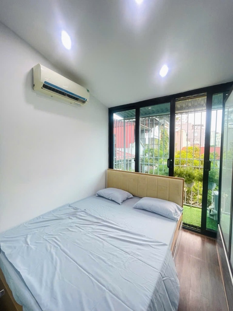 Bán Căn Hộ Tập Thể Phương Mai, Vị Trí Đắc Địa, Giá Tốt