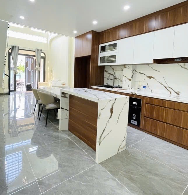Bán Nhà 2 Tầng, Hẻm 4m, Xuân Thới Đông, Hóc Môn - Giá 3 Tỷ