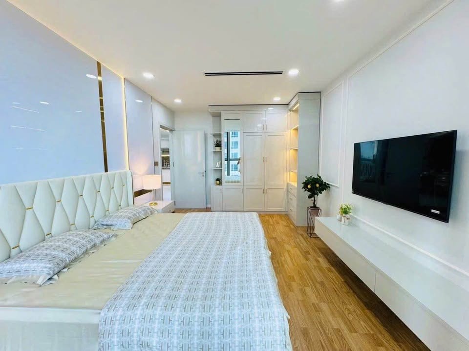 Căn Hộ 2PN 98m2 View Triệu Đô - Giá 2.5 tỷ - Full Nội Thất - Vay 90% - Quận Bình Tân