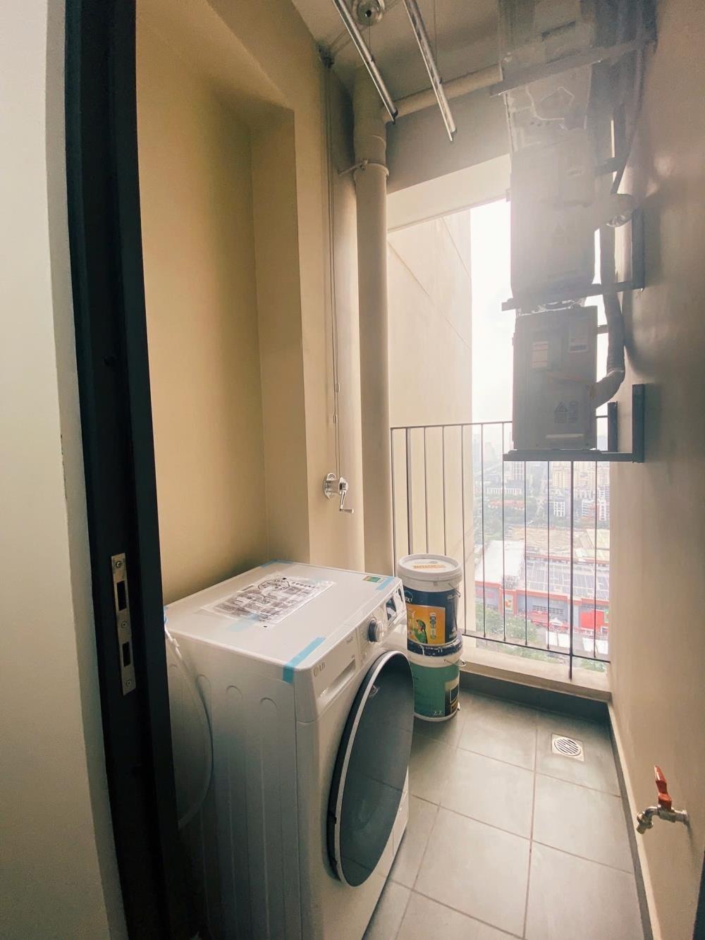 Bán căn 2PN VinHomes D’Capitale giá chỉ 7.x tỷ - Vị trí đẹp, nội thất hoàn thiện
