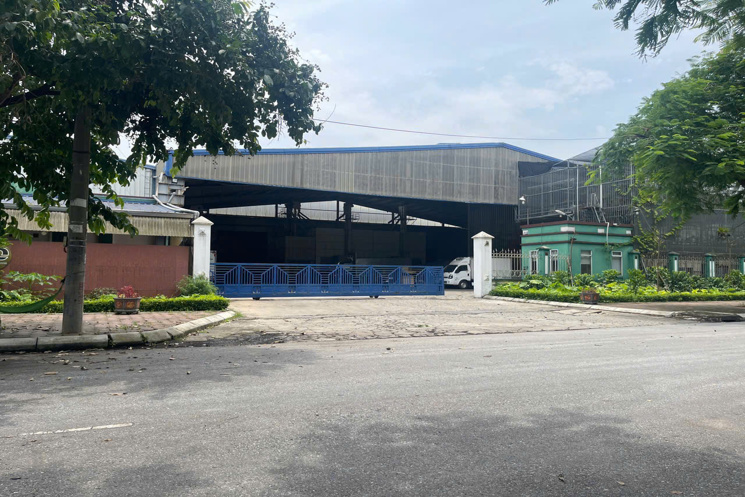 MẶT BẰNG ĐẸP-  GIÁ TỐT -CHÍNH CHỦ CẦN BÁN NHÀ XƯỞNG 2 MẶT TIỀN Tại KCN NGỌC HỒI, THANH TRÌ, HÀ NỘI