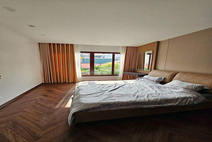 TRẦN DUY HƯNG - 48M2, LÔ GÓC,  5 TẦNG THANG MÁY - Ô TÔ ĐỖ CỬA - 13.6 TỶ