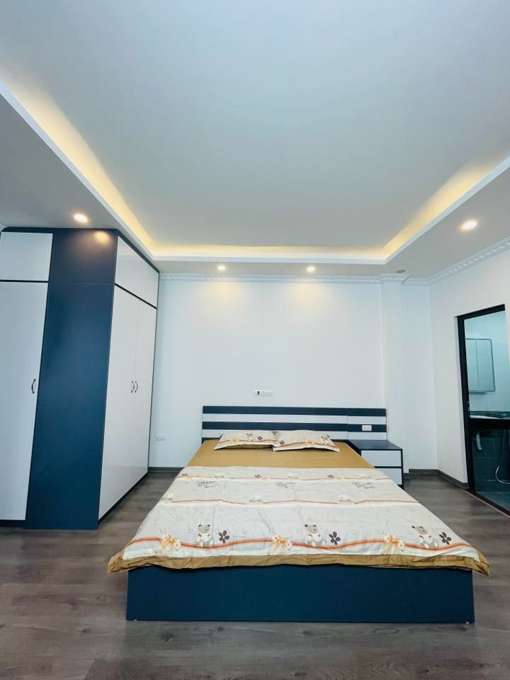 Bán nhà Hà Đông - 41m² x 6 Tầng - Thang Máy, Oto Đỗ, Giá 12.3 Tỷ