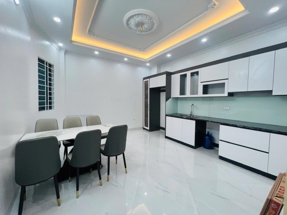 Ngô Quyền Hà Đông: Biệt thự 47m² 5 tầng, Thang Máy, Oto Đỗ Cửa, Giá 11.9 tỷ