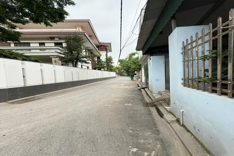 BÁN 84M2 ĐẤT  Nguyên Khê - Đông Anh mặt tiền 4m, 5 tỷ.Ô TÔ VÀO ĐẤT