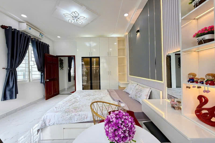 BÁN NHÀ Ở HIỆP THÀNH - FULL NỘI THẤT VỚI GIÁ CHỈ NHỈNH 6 TỶ
