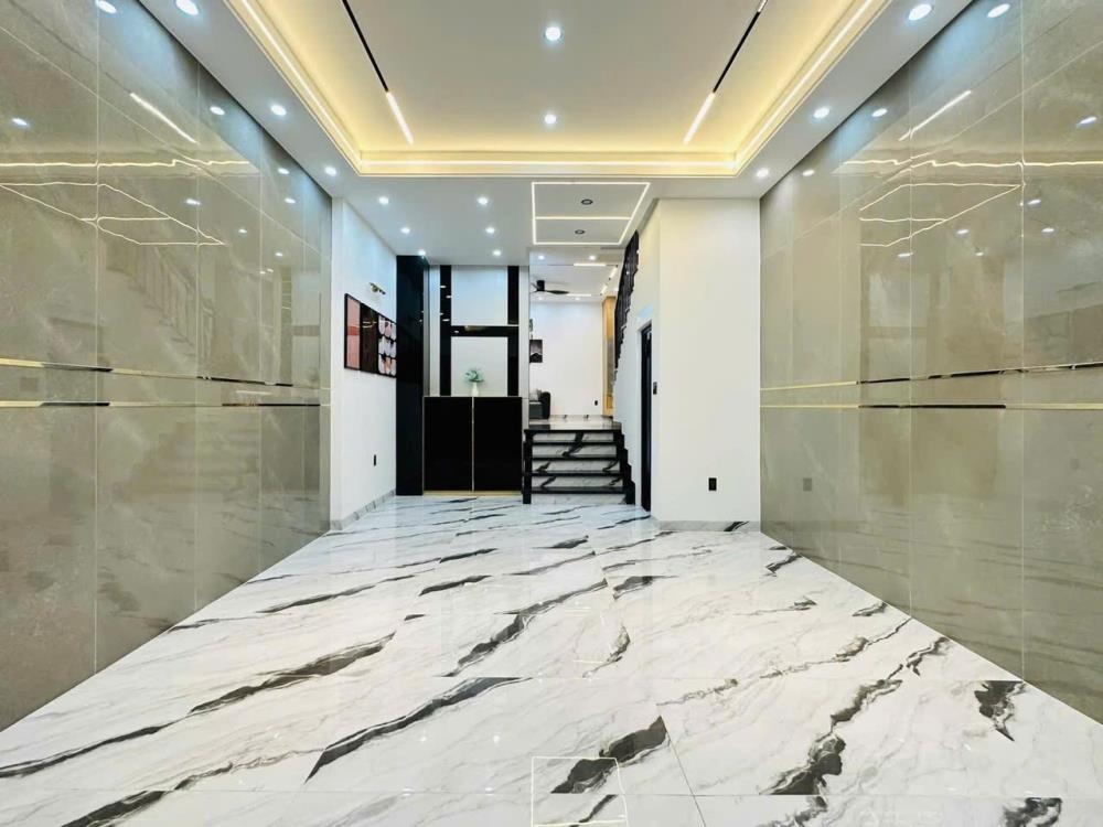 Bán Gấp Nhà Đẹp, Vị Trí Đắc Địa Quận Gò Vấp - Giá 3.4 Tỷ TL