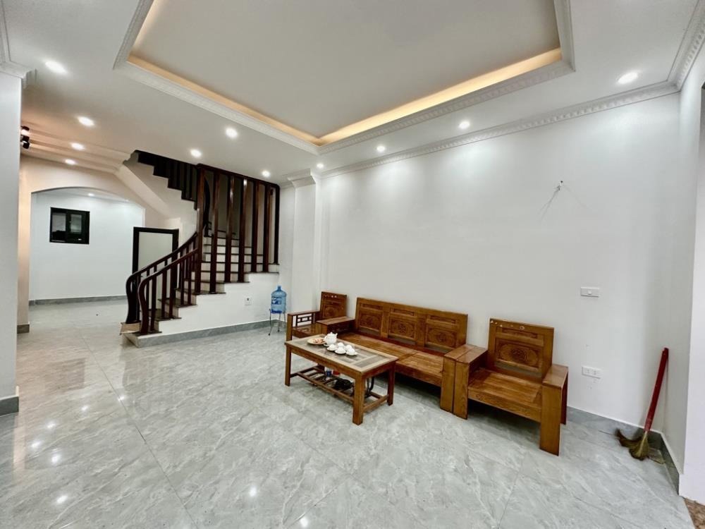 💥 Hàng Hiếm! Mặt Tiền Kinh Doanh - 35/42 Nguyễn Du, Cầu Giấy, 35m2, 7 Tầng, Giá Tốt