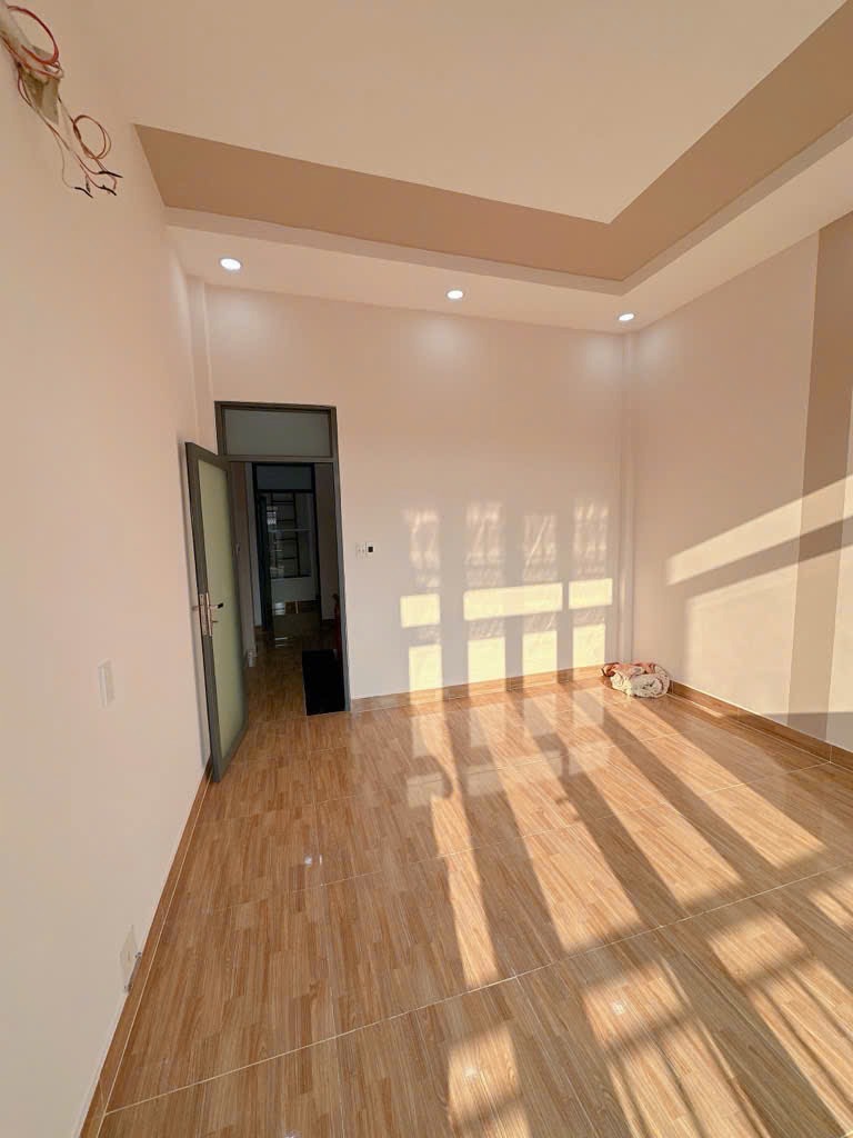 Nhà 2 Tầng Đúc Kiên Cố, Gần Mặt Tiền, Hẻm Xe Tải 6m - Gò Xoài - Giá 5.1 Tỷ