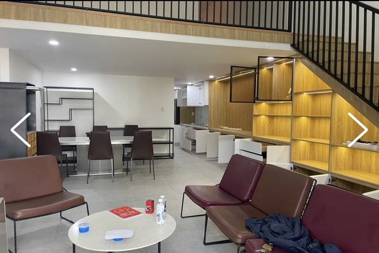 Nhà cấp 4 mặt tiền Nguyễn Đình Chiểu . DT:106m , ngang 5m