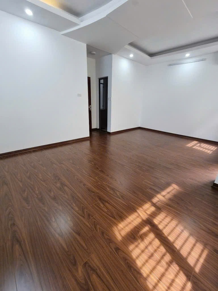 Bán nhà trần cung, nghĩa tân, cầu giấy 38m², 9.8 tỷ - Vị trí đẹp, thoáng sáng