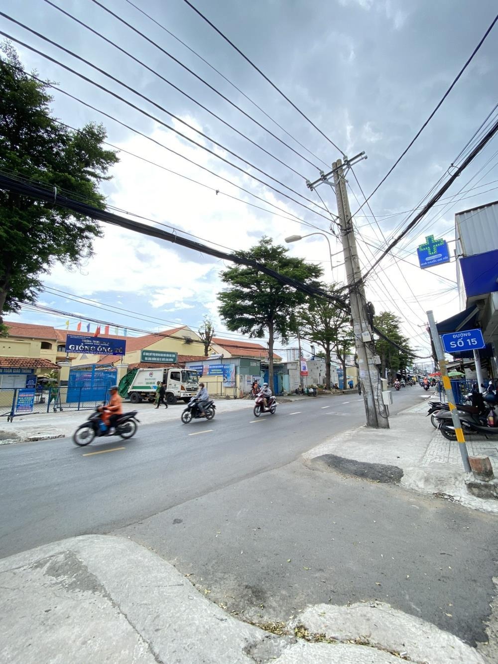 Bán nhà 2 tầng Bình Trưng Tây, Quận 2: 75m², gần chợ Giồng, giá 5 tỷ