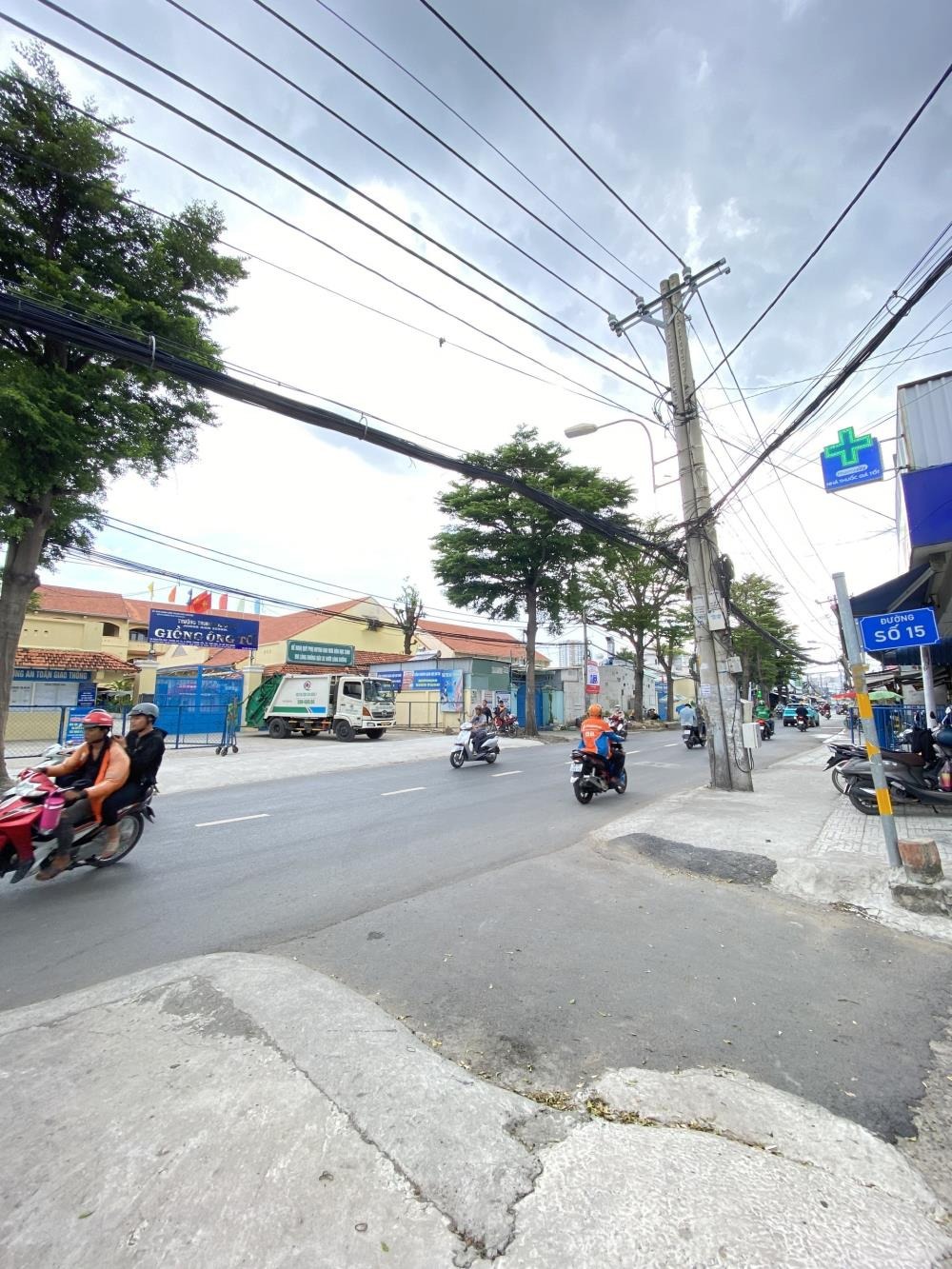 Bán nhà 2 tầng Bình Trưng Tây, Quận 2: 75m², gần chợ Giồng, giá 5 tỷ