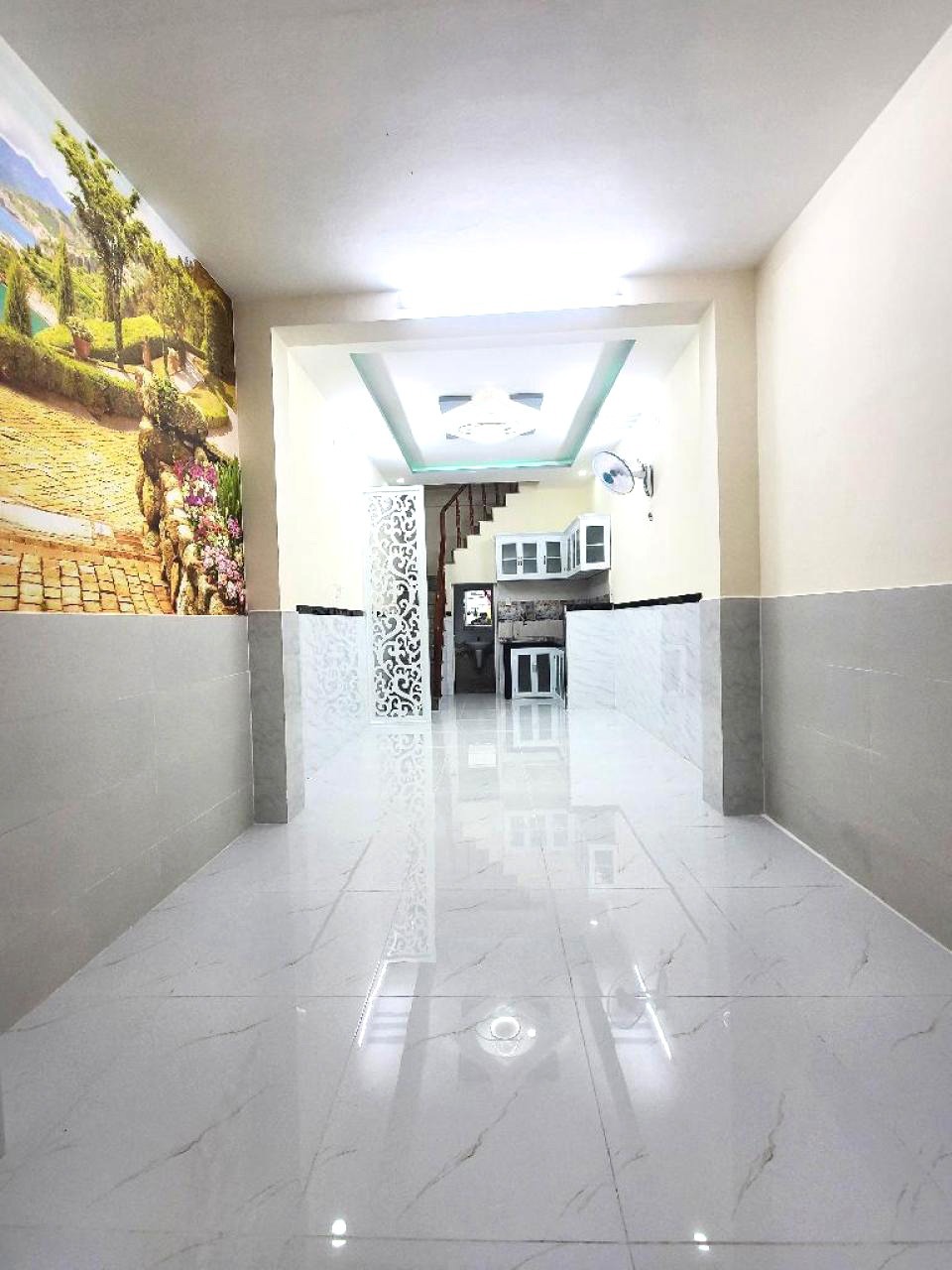Nhà 3 Tầng Hiệp Thành Quận 12: 32m2, Giá 1.x Tỷ - Vị Trí Đắc Địa