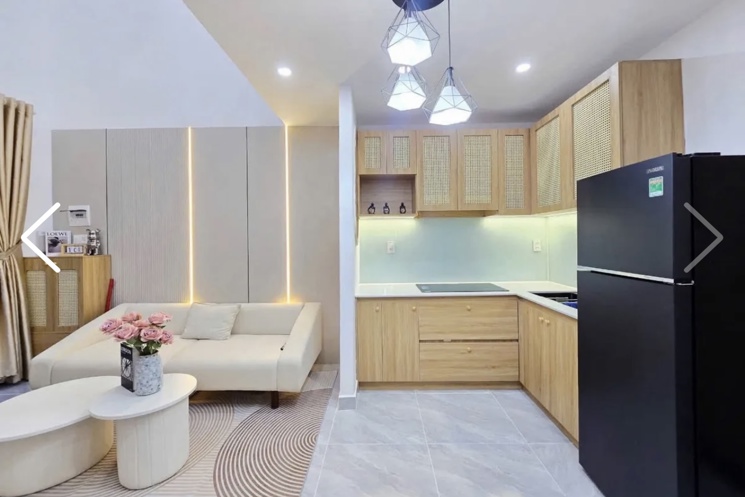 Nhà cấp 4 lửng đúc Trần Cao Vân . Nhà mới đẹp full nội thất