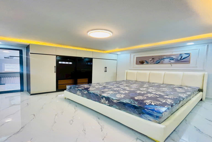 Nhà Mặt Phố Dương Cát Lợi, Nhà Bè - Giá Hời 6.1 Tỷ, 52m2, 5 Tầng, Sổ Đỏ