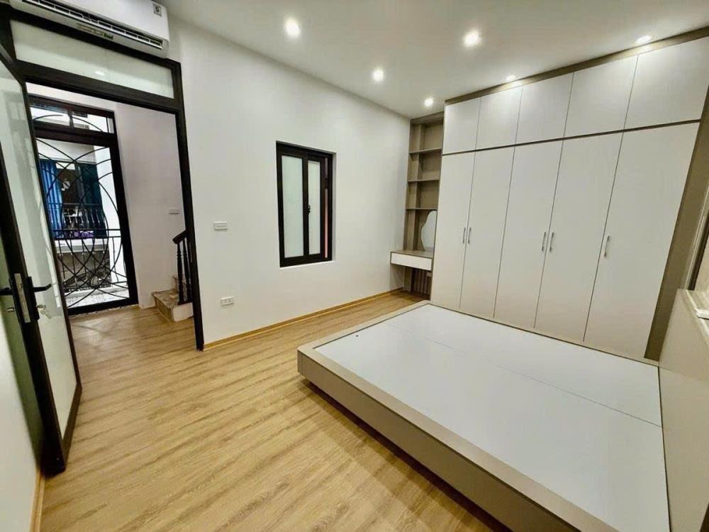 Bùi Xương Trạch TX - Siêu phẩm nhà 5 tầng, giá 6 tỷ, ngõ ô tô, gần Ngã Tư Sở