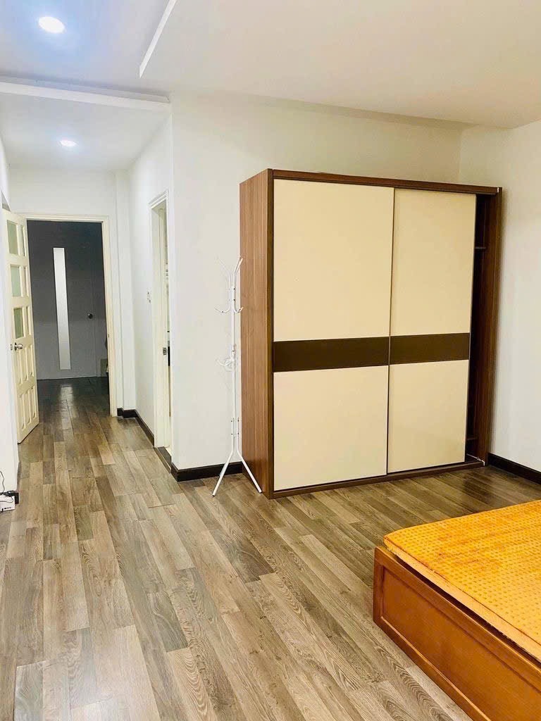 Cho Thuê Nhà Nguyên Căn, Nguyễn Trọng Lội, Tân Bình - 5 Phòng Ngủ, Giá 3x Triệu