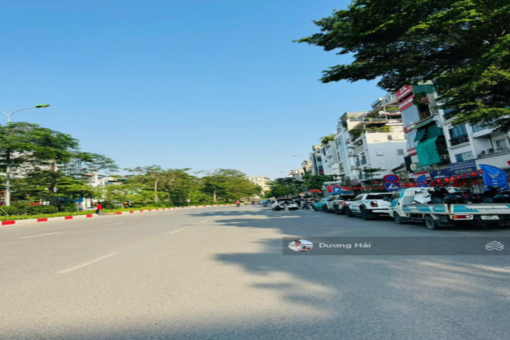 Bán nhà Mặt phố Võ Chí Công 240m - 10 Tầng Thông sàn Thang Máy Nhập Khẩu Gần Hồ Tây Ciputra