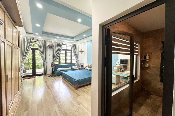NHÀ ĐẸP- ĐẦU TƯ LÀ SINH LỜI Chính chủ không qua trung gian bán nhà 2 mặt tiền tại phường Hoà Cường