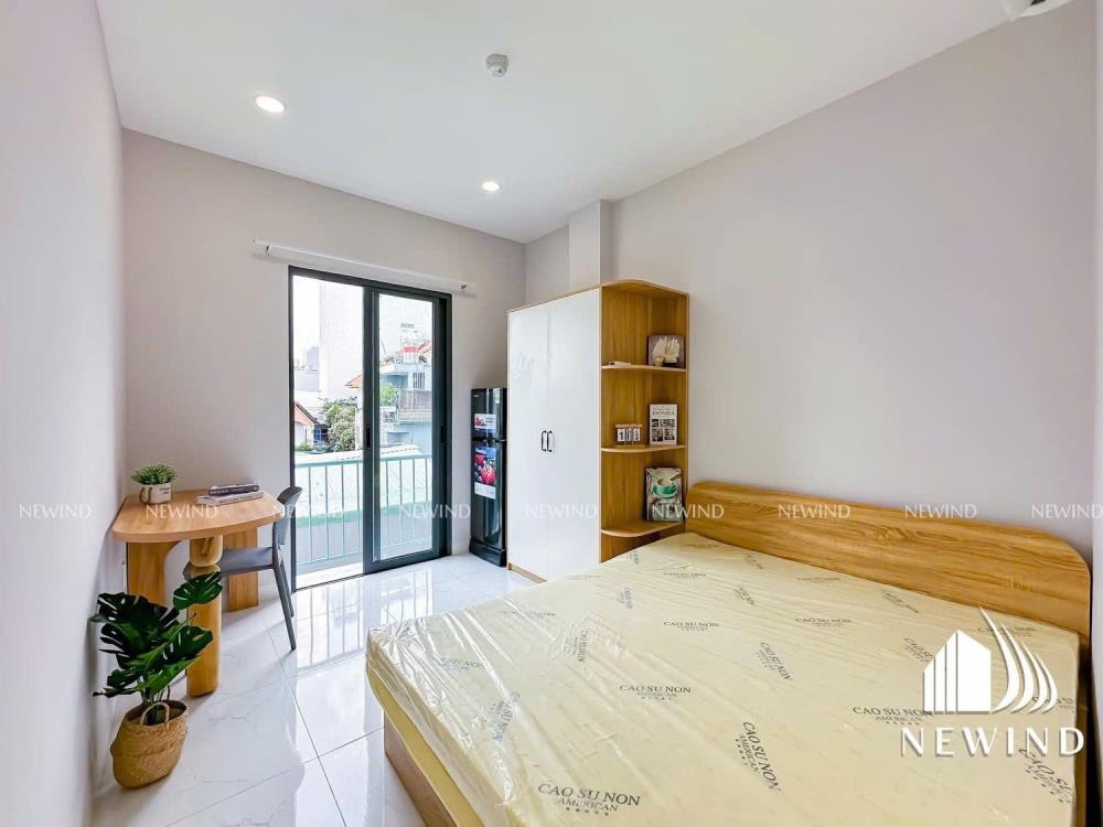 Studio Bancon Thoáng Mát, Giá Tốt - Quận 7, Gần Khu Công Nghiệp