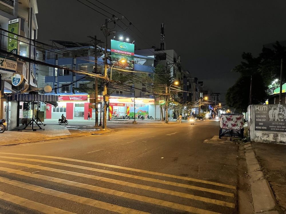 Cho Thuê Kho Xưởng 300m2 Quận Tân Phú - Giá 27 Triệu/Tháng