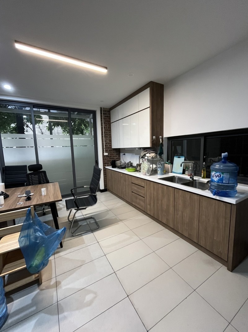 Bán Liền Kề Phố Ngụy Như Kon Tum, Thanh Xuân - 144m2, 5 Tầng, Giá 40.5 Tỷ