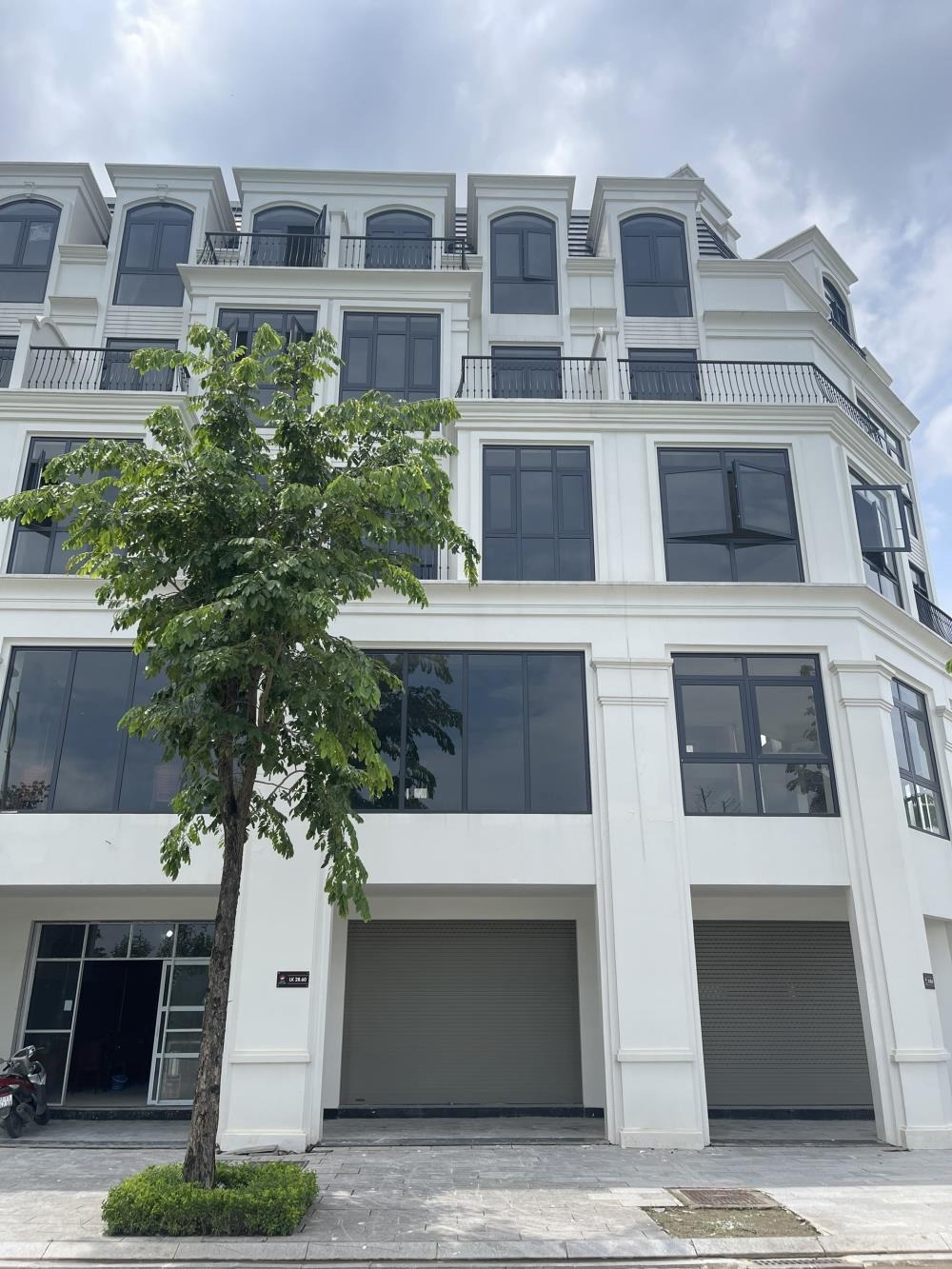Giá Nhỉnh 14 tỷ - Sở Hữu Lô Liền Kề KĐT Hinode Royal Park, Hoài Đức