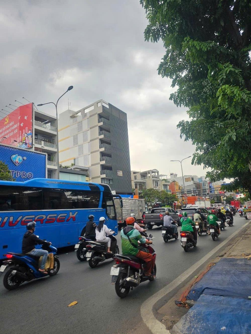 Bán nhà mặt tiền Kinh Doanh - Metro Cộng Hòa, Tân Bình - 4.5x22m - 11 tỷ TL