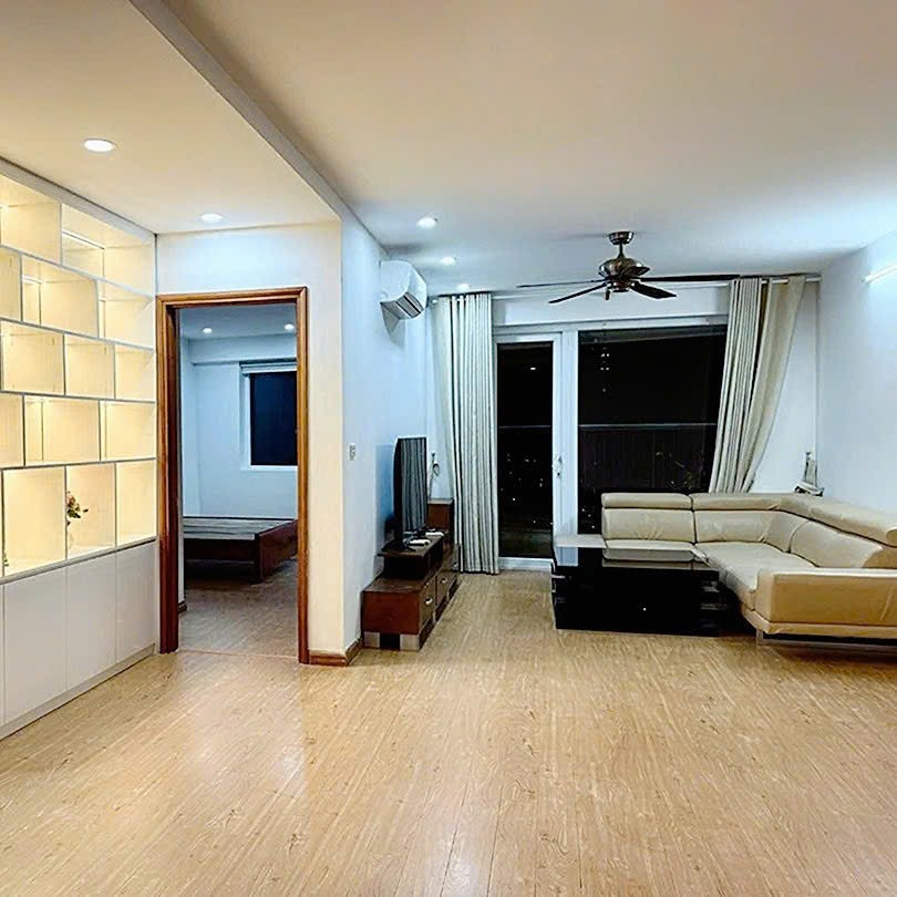 Nhà Nguyễn Xiển 38m² - 2.15 tỷ - Sáng, Gần Phố, Sổ Đỏ