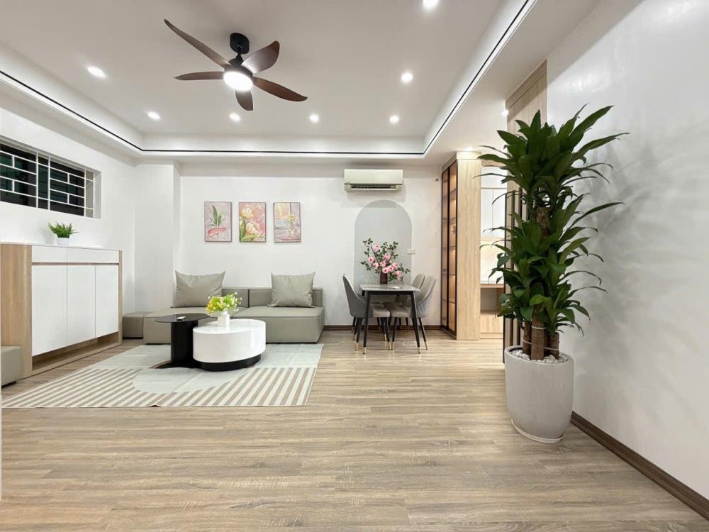 Chính Chủ Bán Căn Hộ 3PN Linh Đàm - Nội Thất Full, Giá Tốt