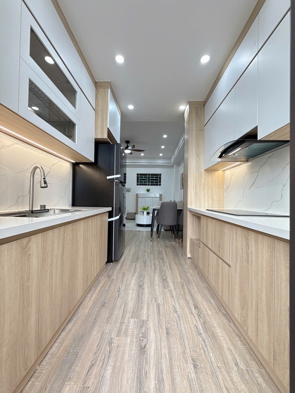 Chính Chủ Bán Căn Hộ 3PN Linh Đàm - Nội Thất Full, Giá Tốt