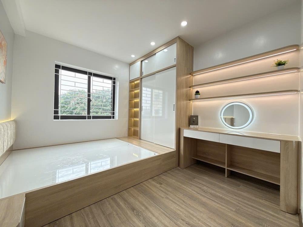 Chính Chủ Bán Căn Hộ 3PN Linh Đàm - Nội Thất Full, Giá Tốt