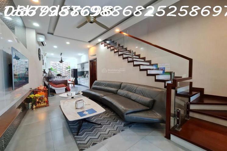 Bán Nhà 3 Tầng Mặt Tiền Đường Vạn Kiếp – Trung Tâm TP. Nha Trang  Mã VK-1
