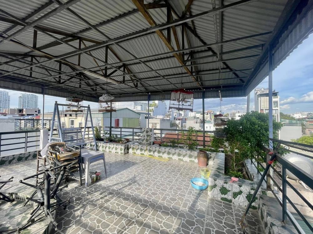 Bán nhà Đội Cấn 5 tầng, Full Nội thất, Vị trí đẹp - 0365676668