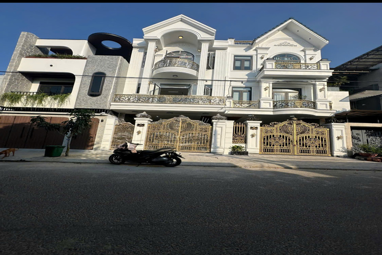 + Trung Tâm Cẩm lệ, nhà 2,5 tầng mới đẹp, Lê Kim Lăng, đường 7,5m lề 9m, sát lê đại hành và ông ích