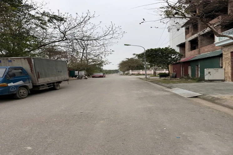 NHÀ ĐẸP DÂN XÂY KHU LK Thượng Thanh 90m2  7 tầng,mặt tiền 6m, 23.3 tỷ. Long Biên