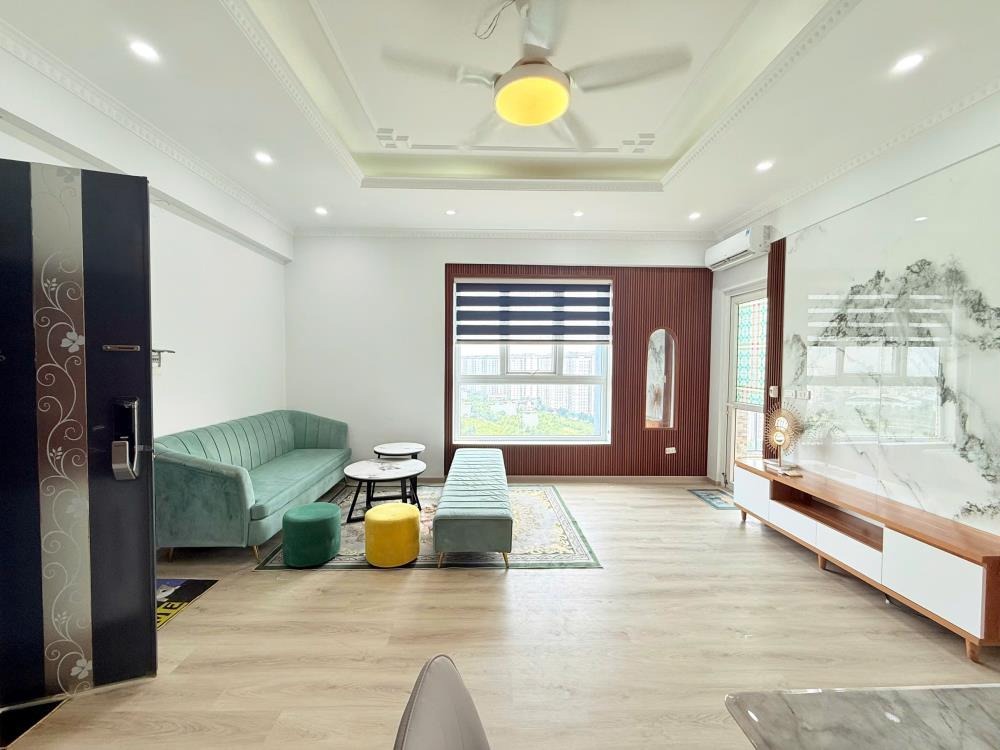 Chính chủ bán nhanh căn hộ góc view hồ, full nội thất tại Thanh Hà, Hà Đông