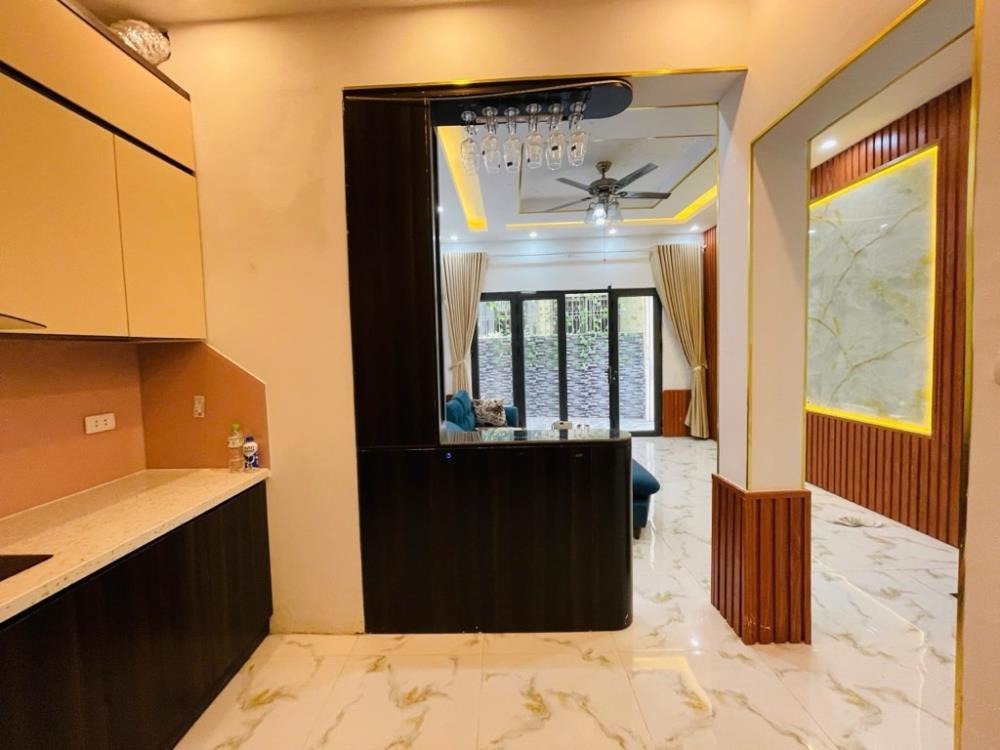 Nhà Đẹp Hai Bà Trưng - Full Nội Thất Cao Cấp, Nở Hậu, Giá Tốt