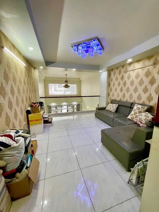 Nhà 2 Mặt Hẻm Tân Phú - 104m², Giá 12.8 Tỷ - Kinh Doanh, Ở, Đầu Tư