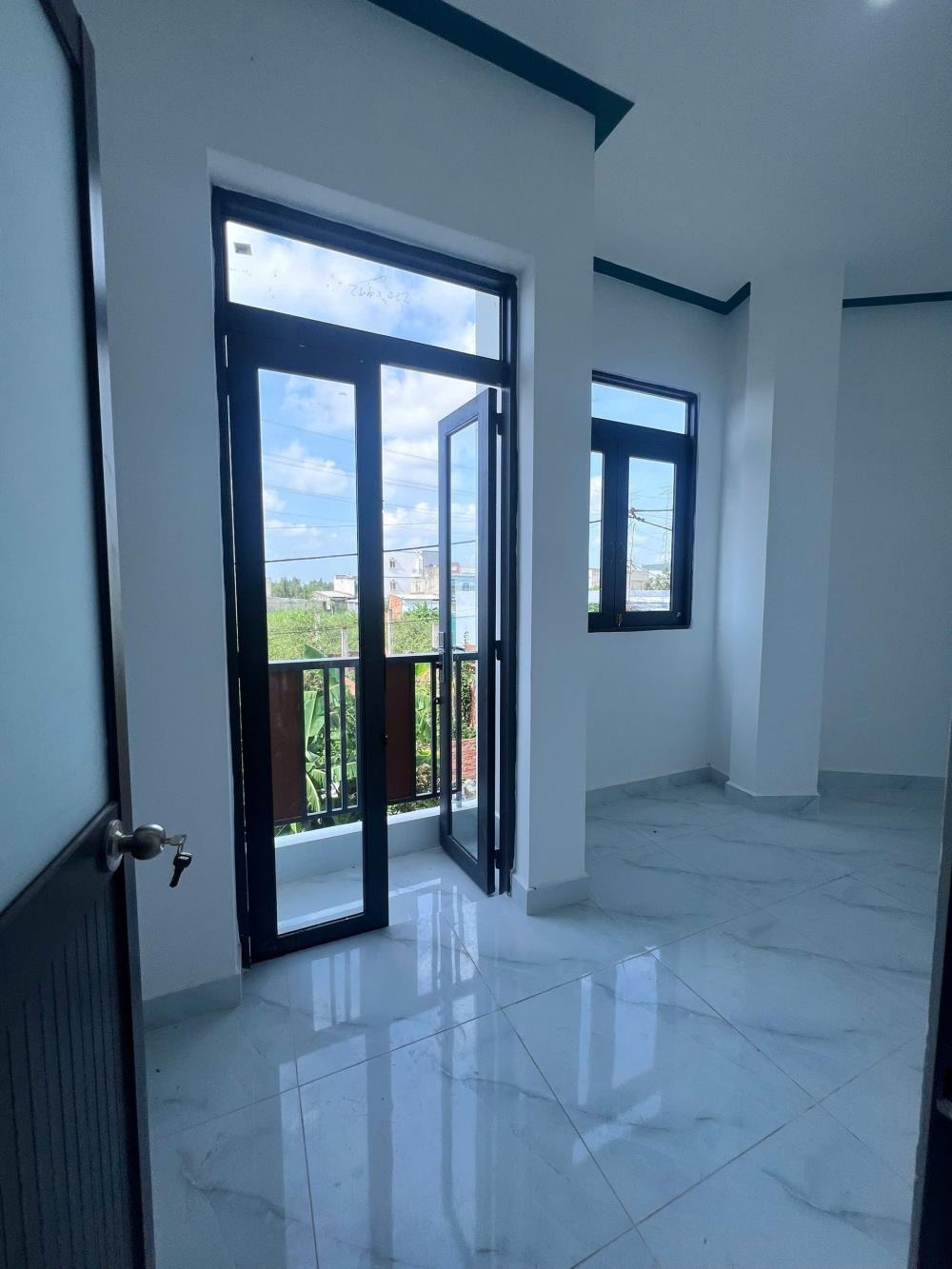 Nhà 2 Tầng Hóc Môn - Giá Chỉ 659tr - Sổ Hồng Riêng