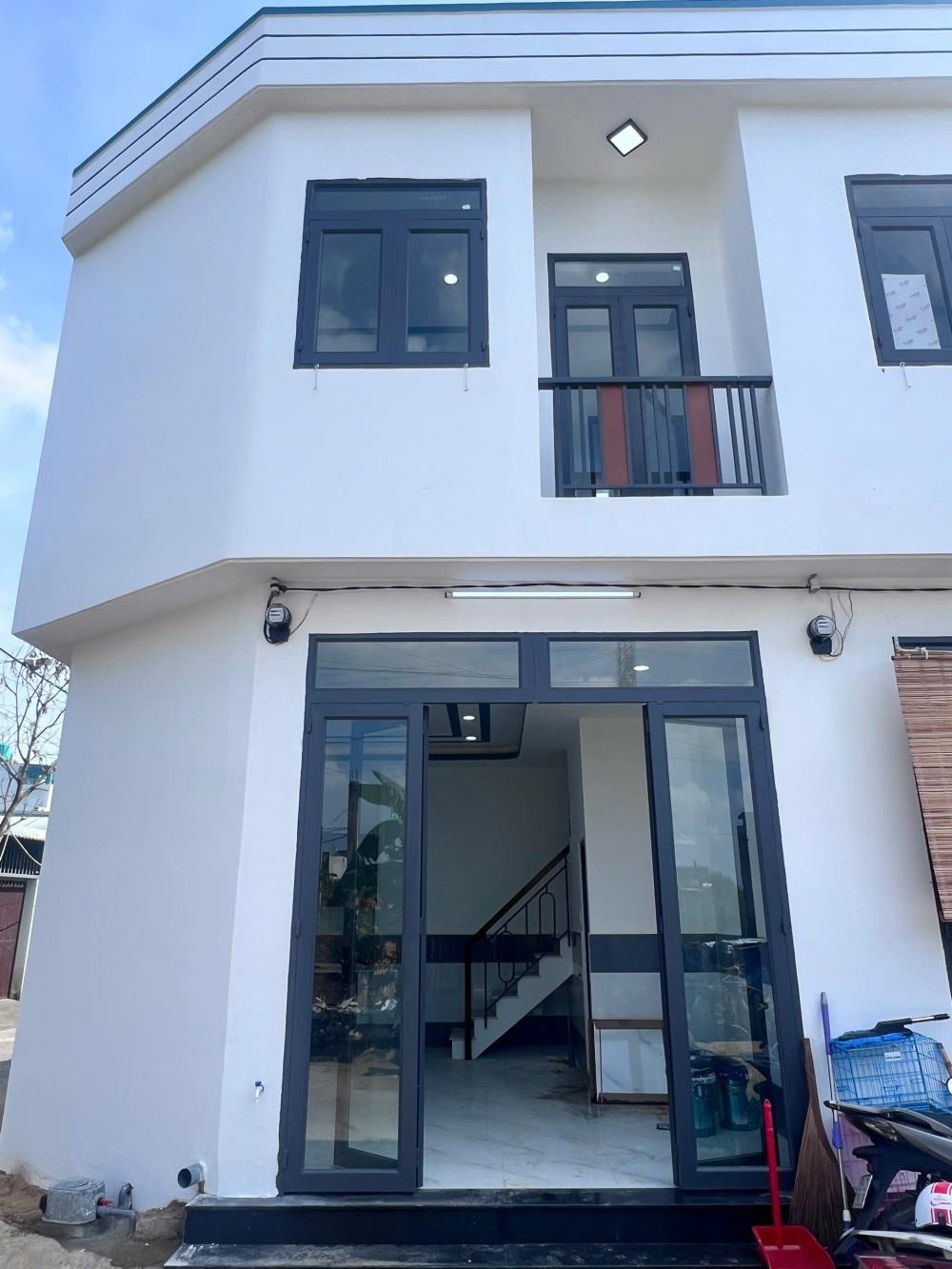 Nhà 2 Tầng Hóc Môn - Giá Chỉ 659tr - Sổ Hồng Riêng