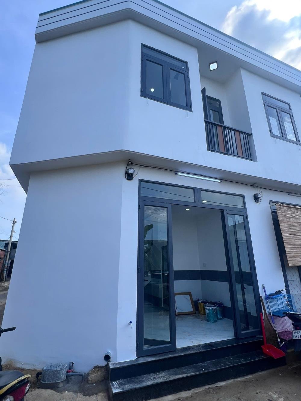 Nhà 2 Tầng Hóc Môn - Giá Chỉ 659tr - Sổ Hồng Riêng