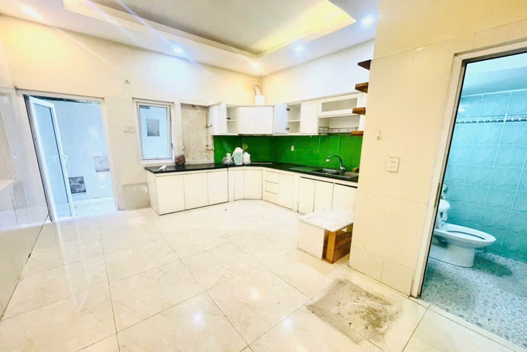 ĐẲNG CẤP VIP KHU SÂN BAY – NGAY PHỔ QUANG – 3 TẦNG BTCT – 64M² – NHỈNH 13 TỶ